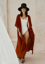 Load image into Gallery viewer, KIMONO | deep hibiscus