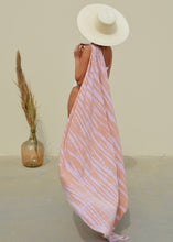 Load image into Gallery viewer, PAREO| blushing plumeria