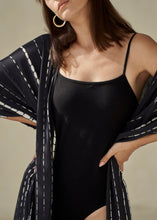 Load image into Gallery viewer, KIMONO| black & white sands